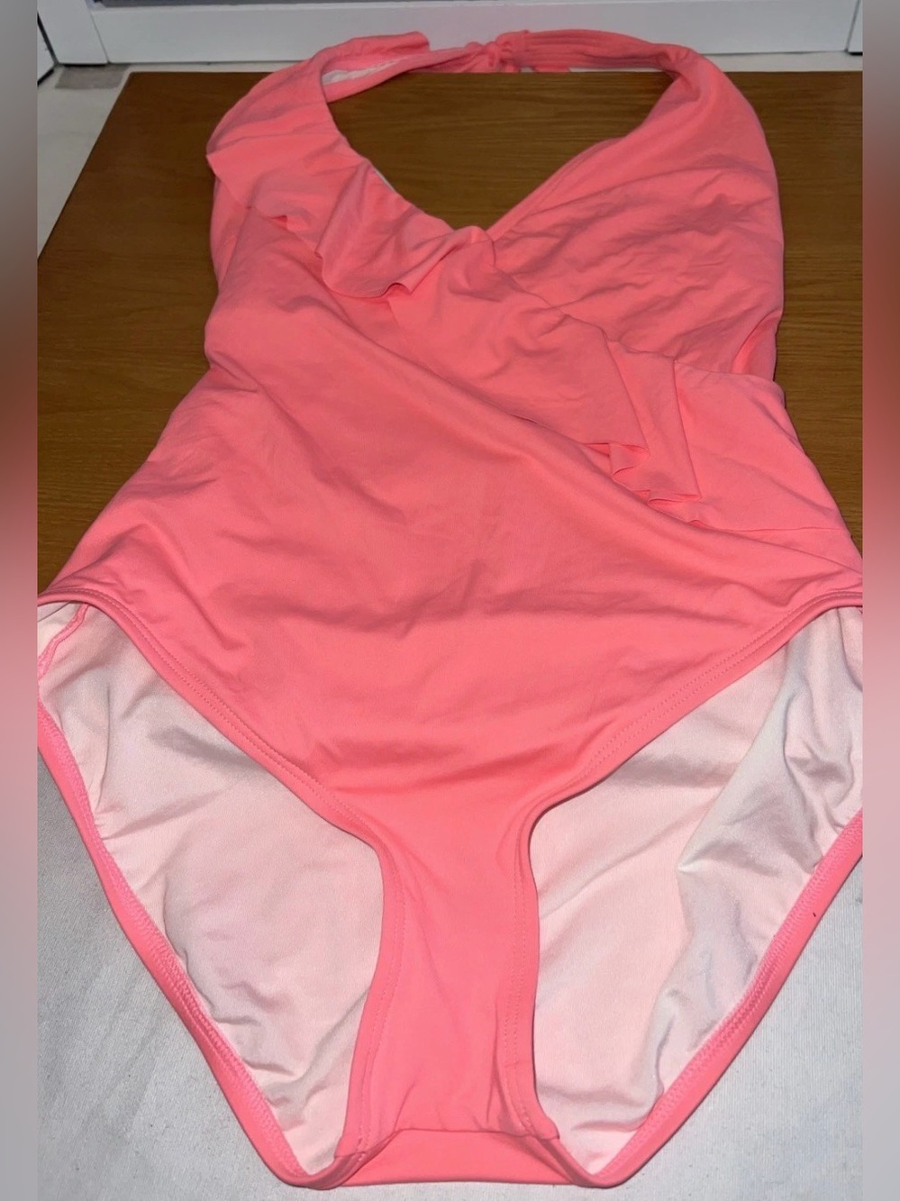 carmen marc valvo swimsuit 1 Pc Coral Pink Size 14